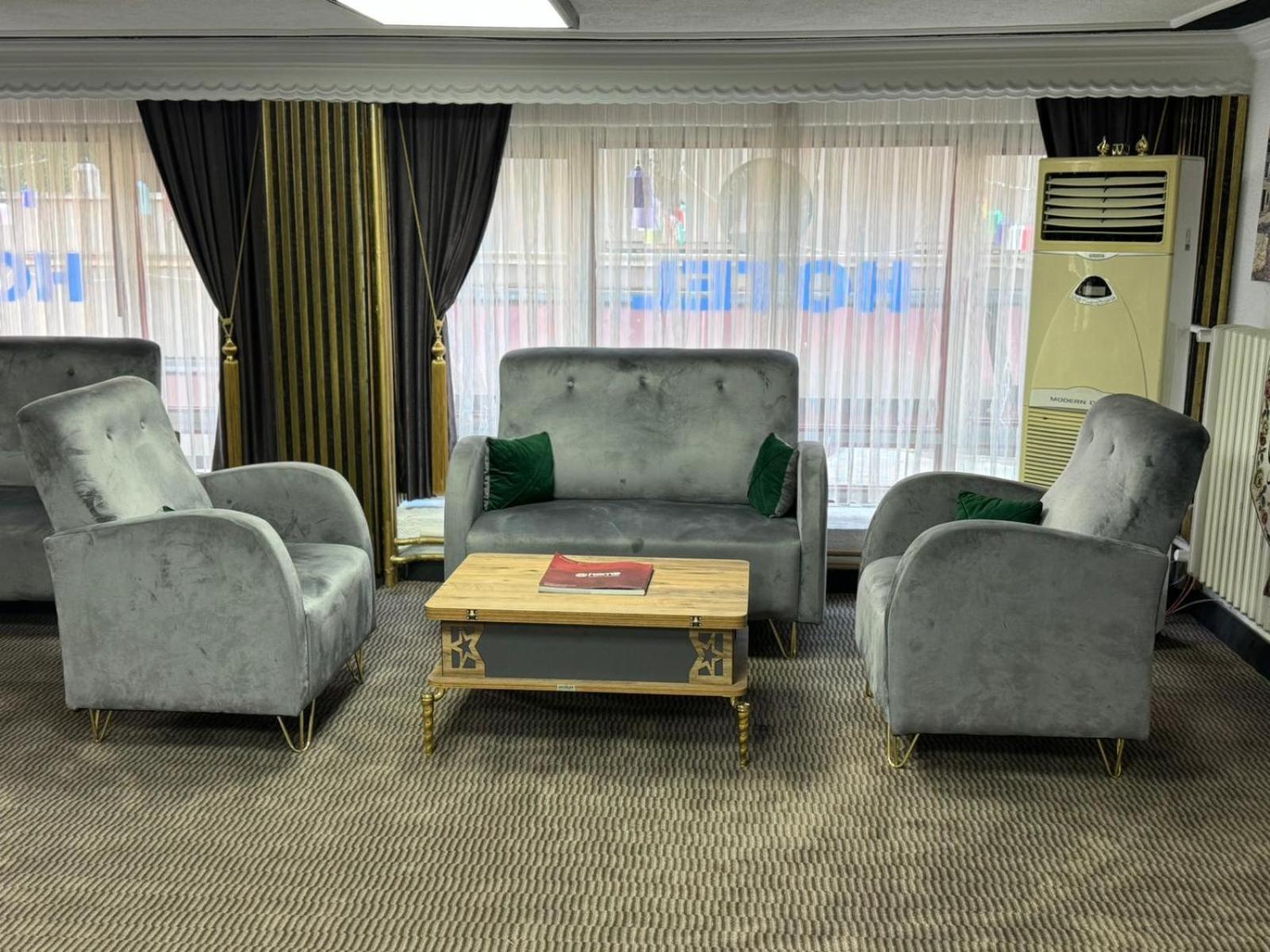 Hotel Metropol 1 — Photos 2